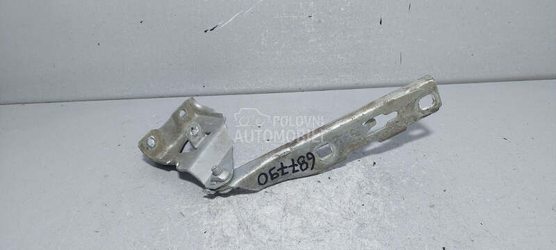 SKARE OD HAUBE za Audi A4