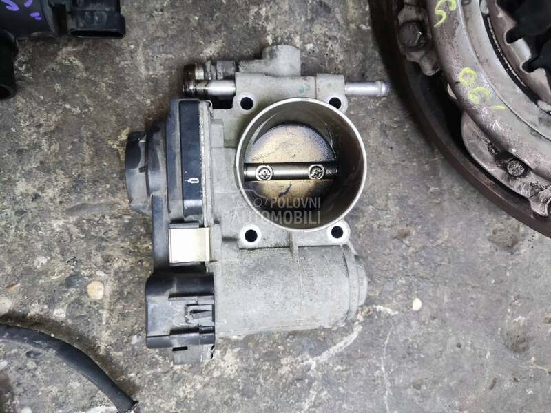 Klapna gasa 1.6 16v z motor za Opel Astra G