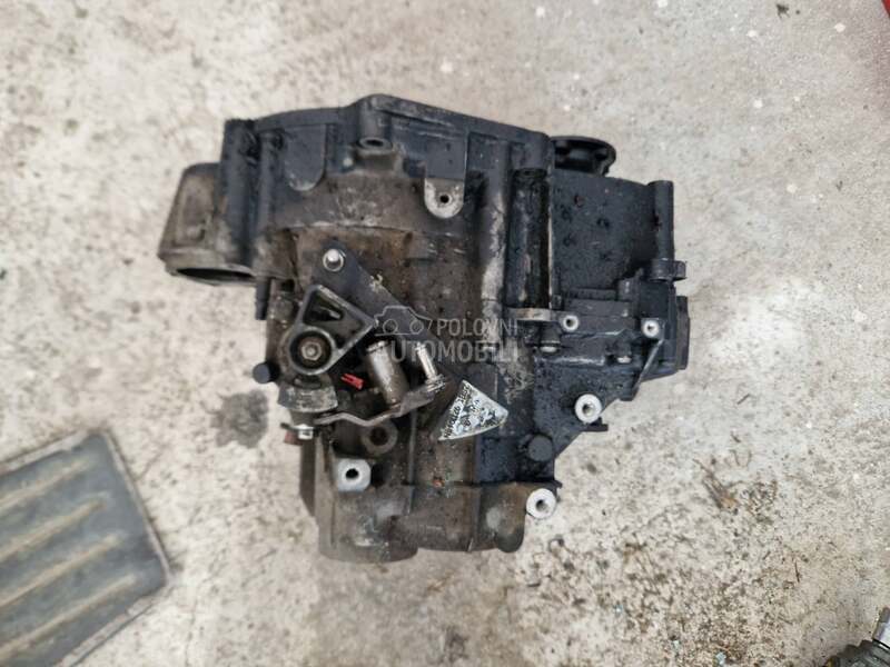 Menjac 6 brz za Volkswagen Golf 5, Passat B6, Touran od 2005. do 2009. god.