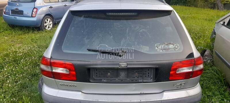 spojler gepeka za Volvo V40 od 2000. do 2005. god.