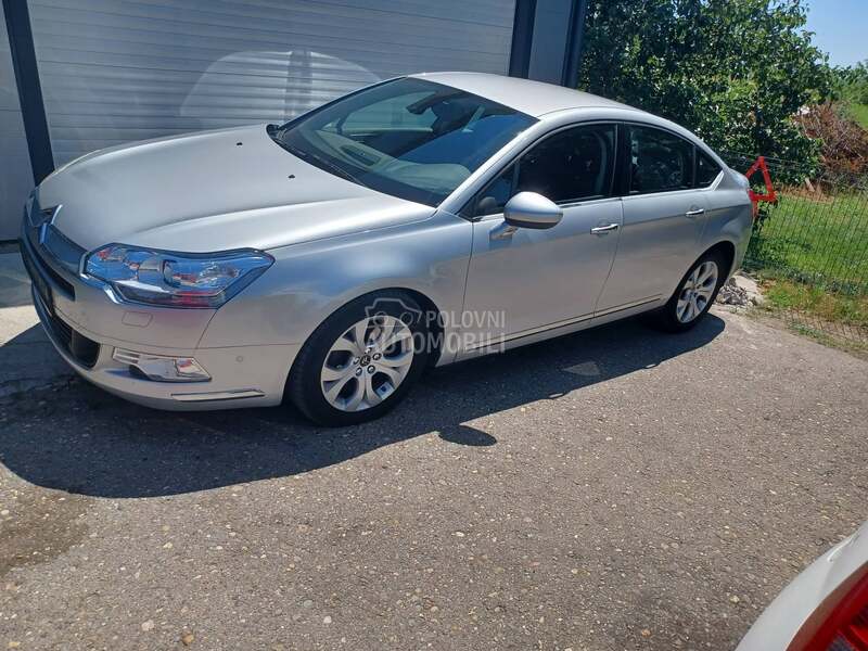 Citroen C5 2.0hdi 2009. god. -  kompletan auto u delovima