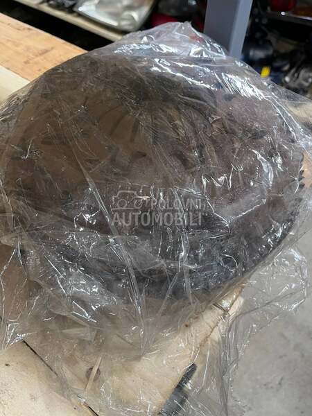 Set kvacila i zamajac za Nissan X-Trail od 2002. do 2007. god.