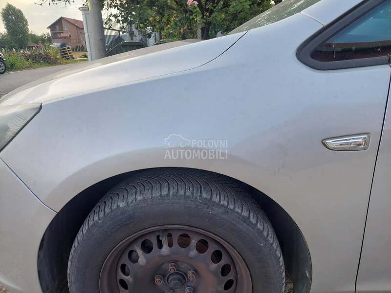 krilo za Opel Astra J