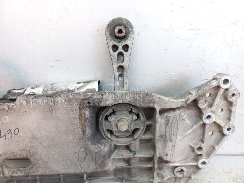 NOSAC MOTORA za Audi A3