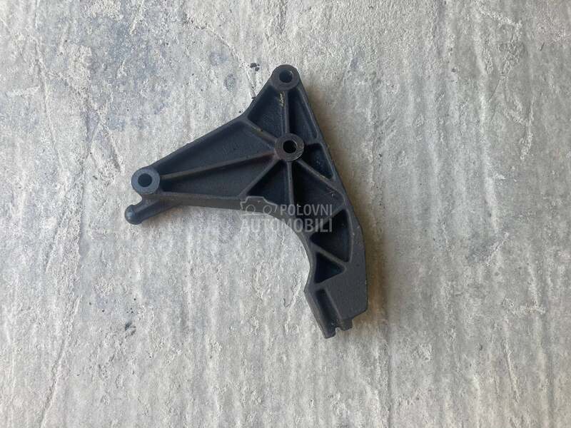 nosac menjaca za Opel Zafira