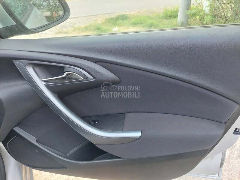 tapacir za Opel Astra J