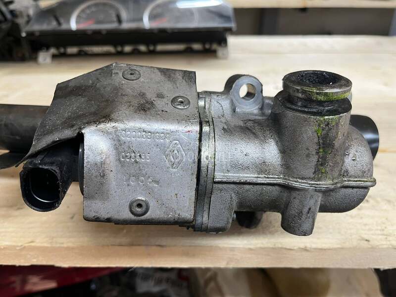 EGR ventil za 1.5DCI za Nissan Almera, Micra, Qashqai ... od 2002. do 2012. god.