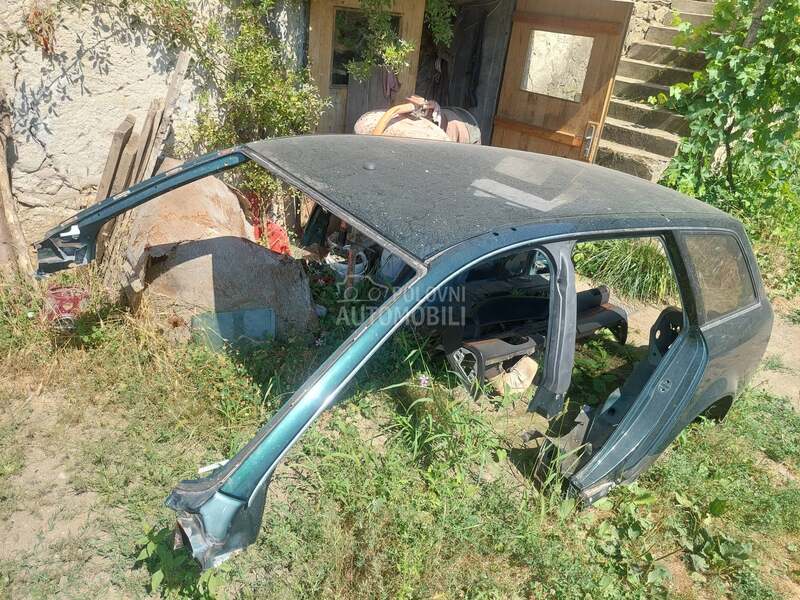 krov polustranica a6 c5 za Audi A6