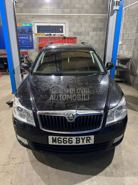 Škoda Octavia 1.6 d 2011. god. -  kompletan auto u delovima