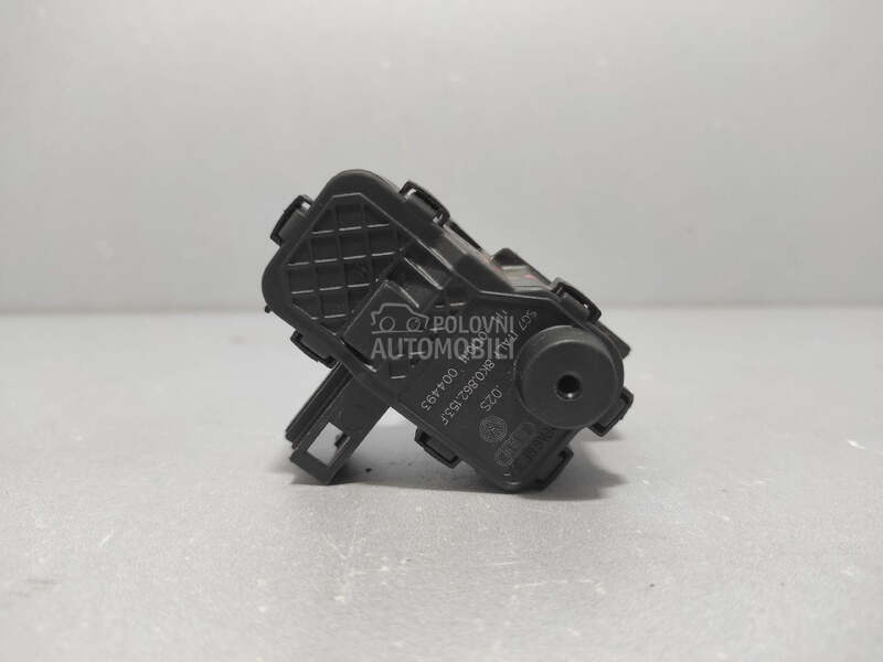 MOTORIC POKLOPCA REZERVOARA za Audi A4