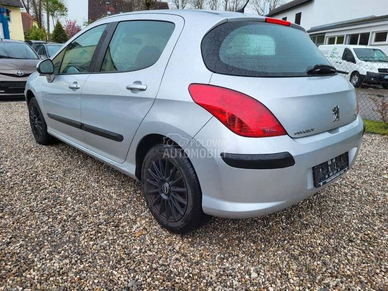 Peugeot 308 1.6 b 2008. god. -  kompletan auto u delovima