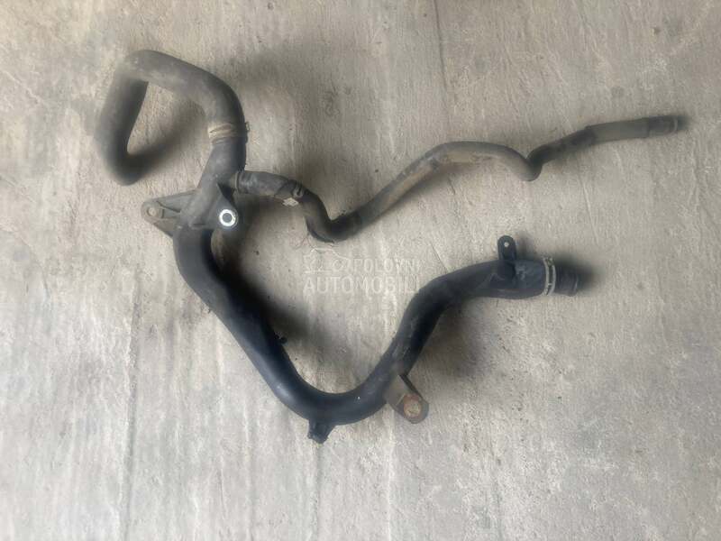 plasticno crevo vode za Opel Zafira