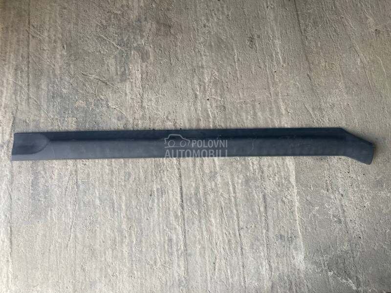 lajsna vrata zadnja desna za Opel Zafira