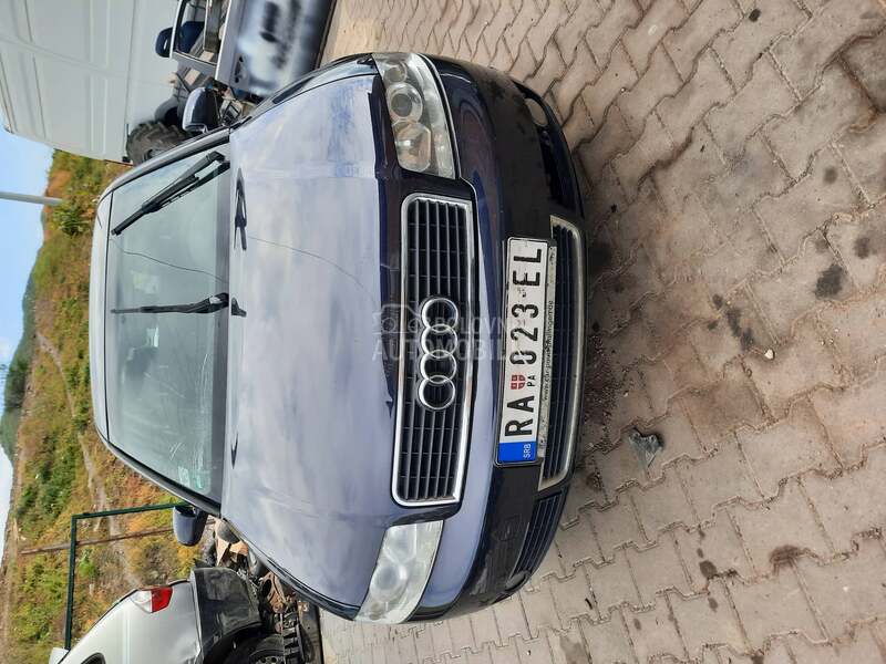 branik za Audi A4