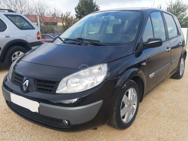 Renault Scenic II -  kompletan auto u delovima