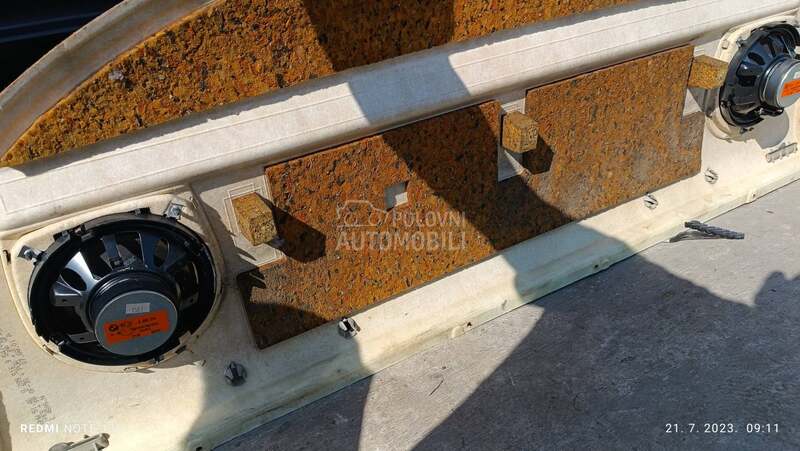 Zvucnici harman kardon za BMW 316, 318, 320 ...