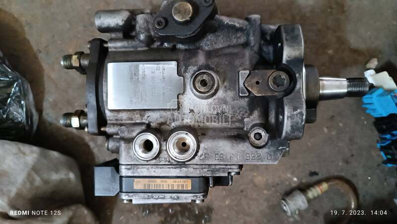 bosch pumpa e46/e39 136ks za BMW 320