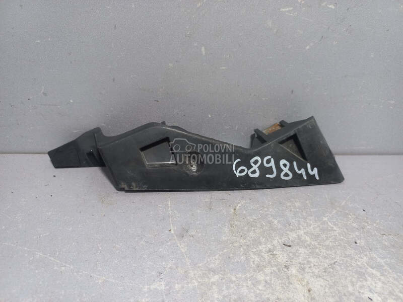 NOSAC ZADNJEG BRANIKA za Volkswagen Passat B6