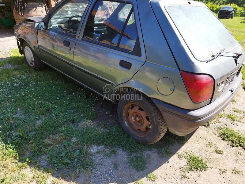 stakla za Ford Fiesta od 1992. do 1996. god.