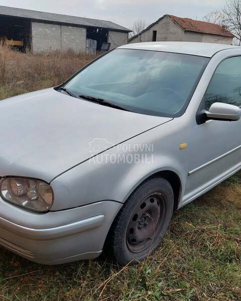 Delovi za Volkswagen Golf 4
