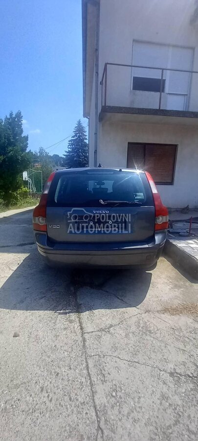 Delovi za Volvo V50