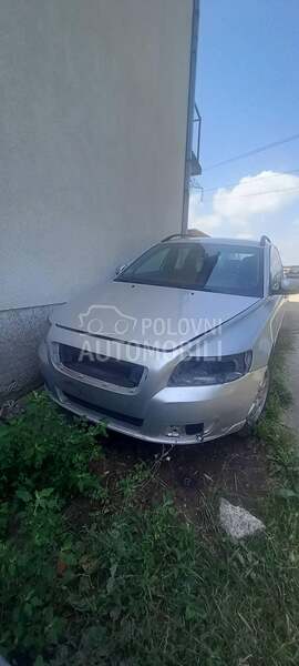 Delovi za Volvo V50