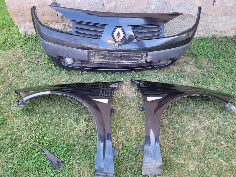 branik reno megan 2 crni za Renault Megane od 2002. do 2006. god.