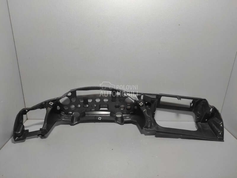 PLASTIKA za Audi A4