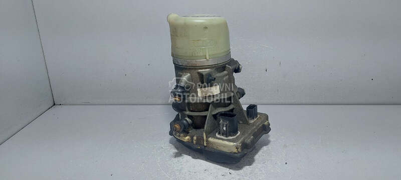 SERVO PUMPA za Volvo V70