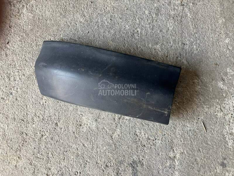 zadnji desni rub za Opel Zafira