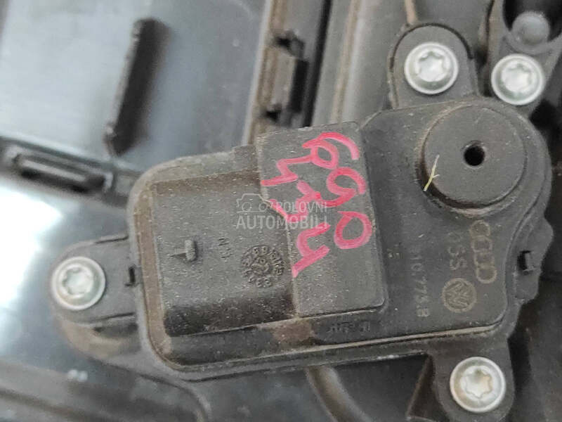 MOTORIC POKLOPCA REZERVOARA za Volkswagen Passat B8