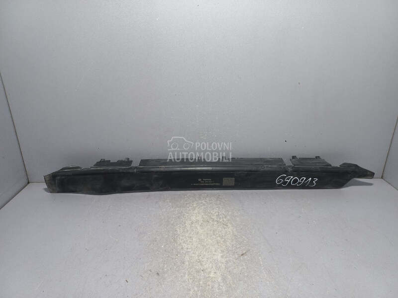 PLASTIKA za Volkswagen Caddy - 1T0121341C