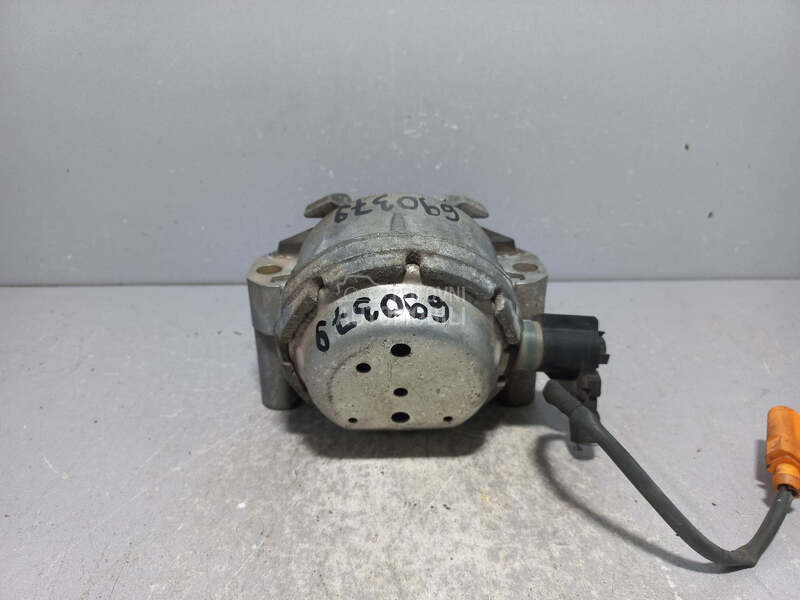 NOSAC MOTORA za Audi A6