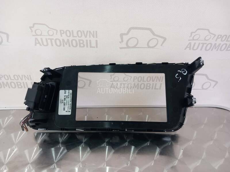 okvir za multimediju za Audi Q5