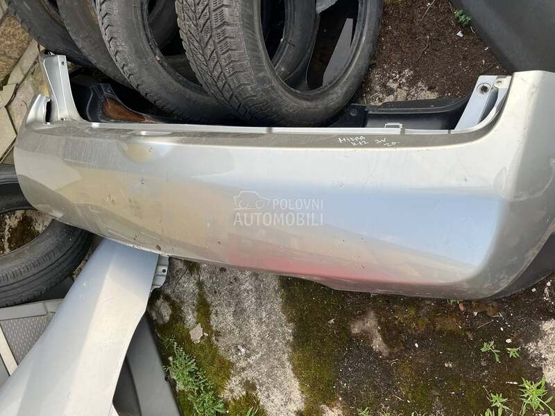 Branik zadnji za Nissan Micra od 2002. do 2010. god.