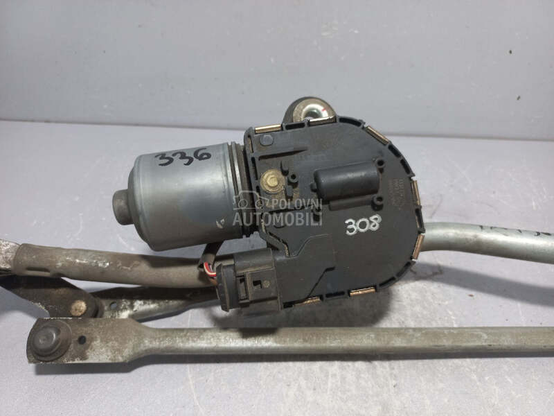 MOTORIC PREDNJEG BRISACA za Audi A6
