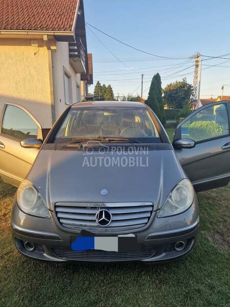 Mercedes Benz A Klasa a150 2006. god. -  kompletan auto u delovima