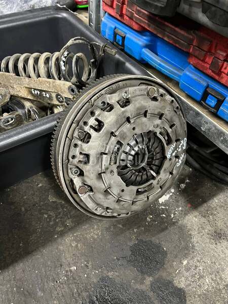 Zamajac N47 E90 F10 E60 E87 za BMW 114, 116, 118 ...