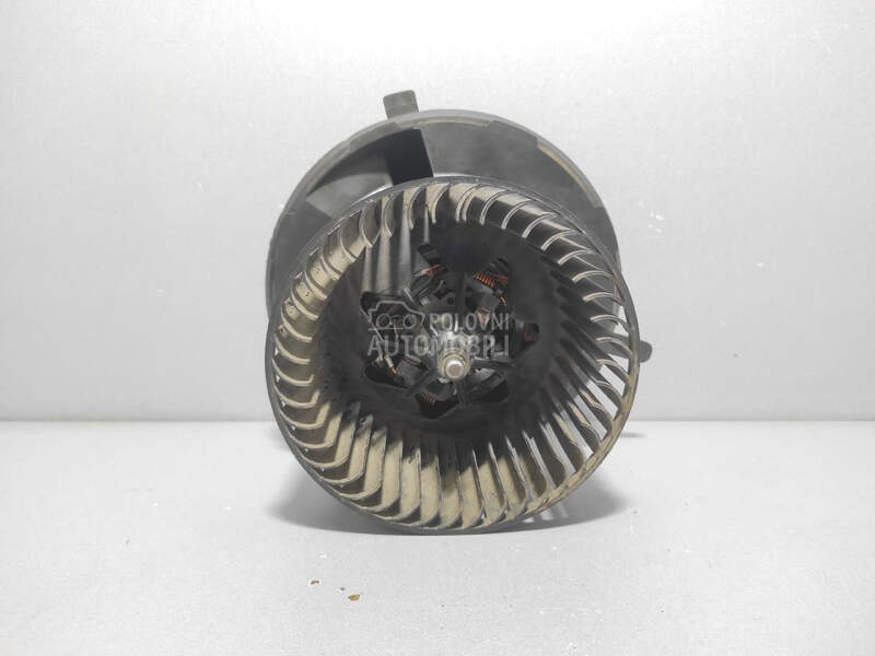 VENTILATOR KABINE za Volkswagen Golf 6 - 1K1819015A