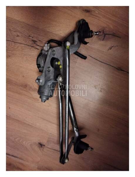 Motor brisaca za Toyota Yaris