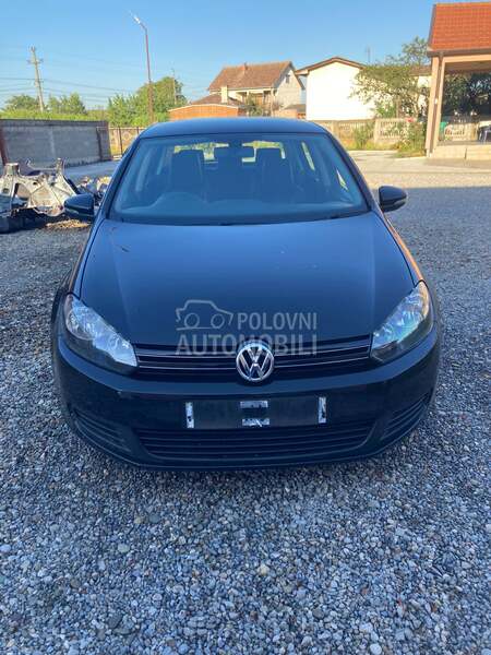 Volkswagen Golf 6 -  kompletan auto u delovima