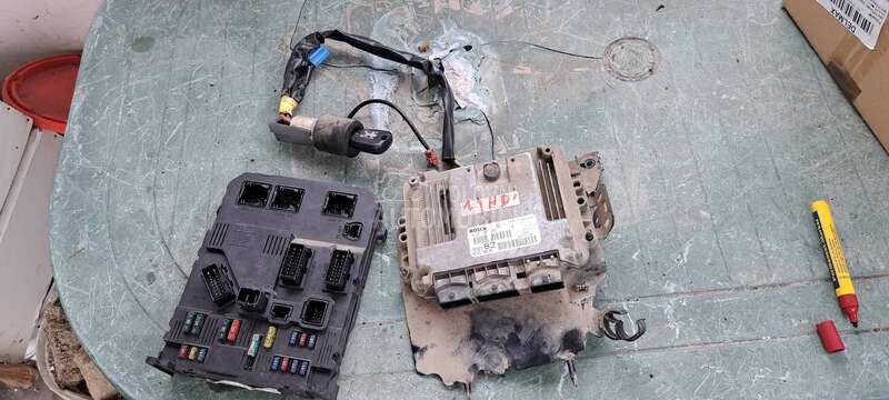 Kompjuter Bosh 1.4 HDI za Peugeot 206