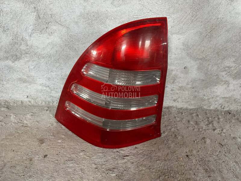 Leva lampa za C W203 za Mercedes Benz C Klasa