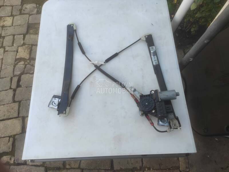 podizac stakla za Ford Mondeo od 2000. do 2007. god.