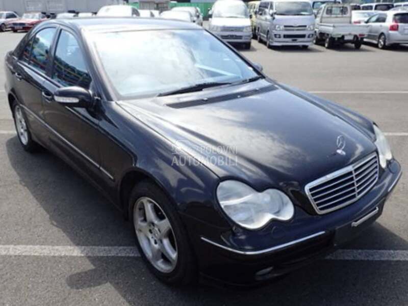 Mercedes Benz C 270 CDI W203 -  kompletan auto u delovima