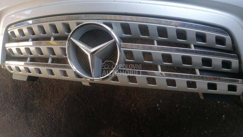 Maska ML 164 za Mercedes Benz ML Klasa