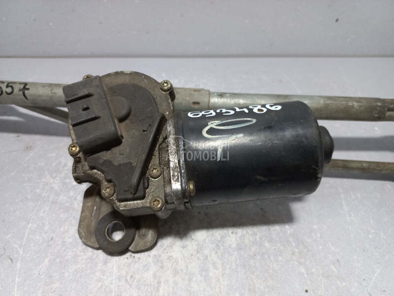 MOTORIC PREDNJEG BRISACA za Fiat Stilo