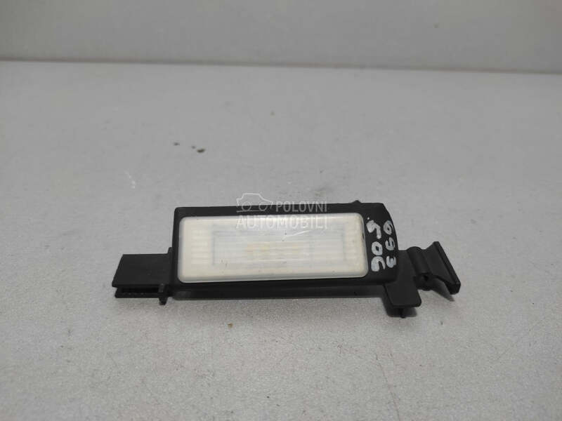 RASVJETA U KABINI za BMW 315, 316, 318 ... - 9242161