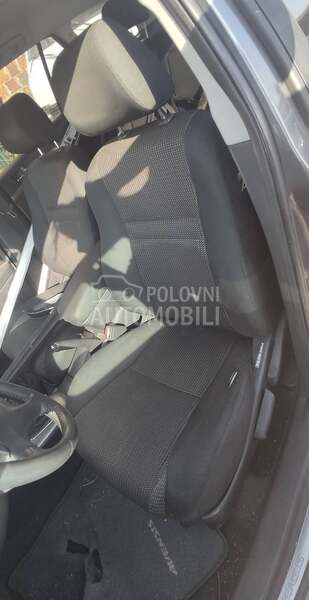 Sedista T250 za Toyota Avensis od 2002. do 2009. god.