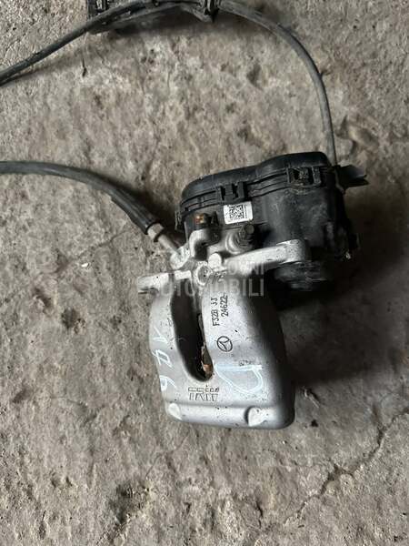 Zadnja desna klesta W176 za Mercedes Benz A Klasa